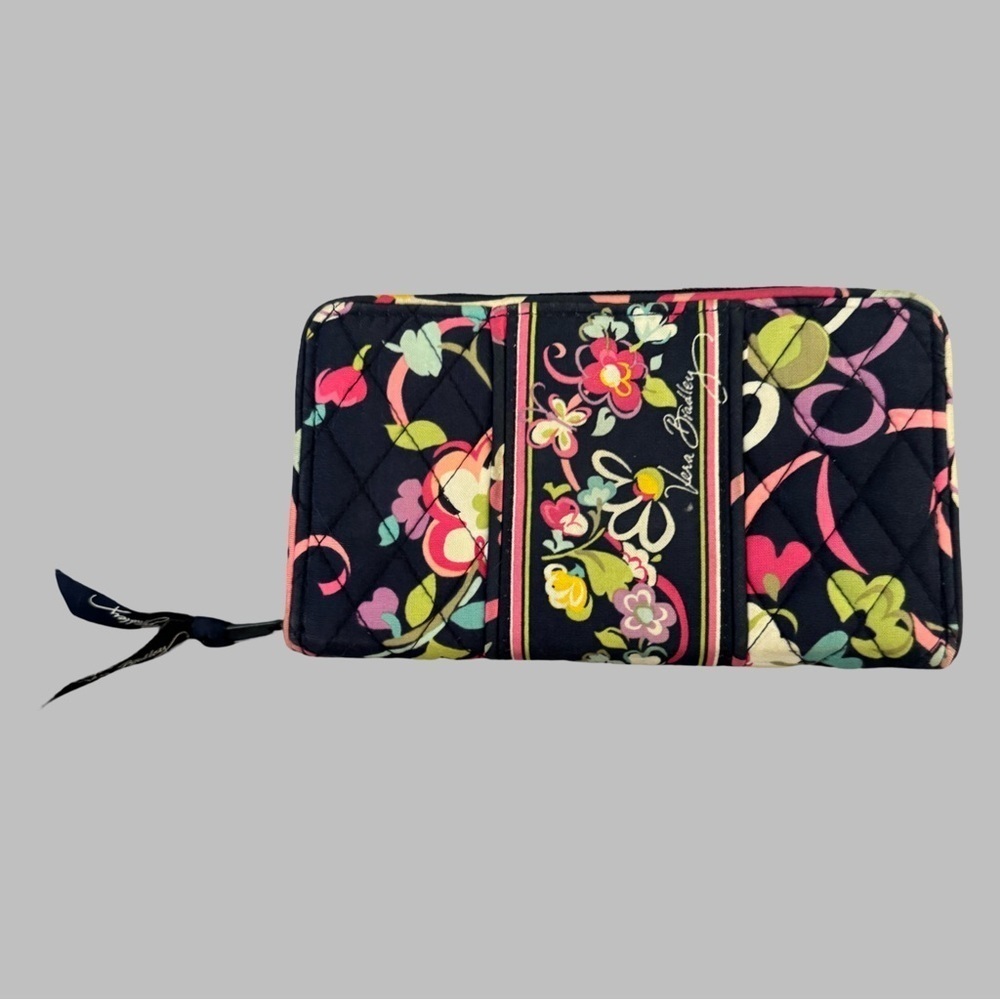 VERA BRADLEY Retired Ribbons Accordion Wallet